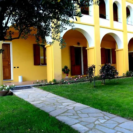 La Madonnina Bed & Breakfast
