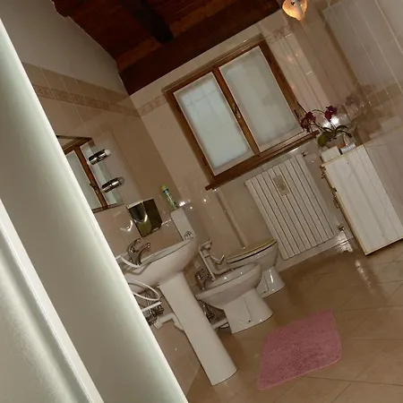 B&B La Madonnina 산디글리아노
